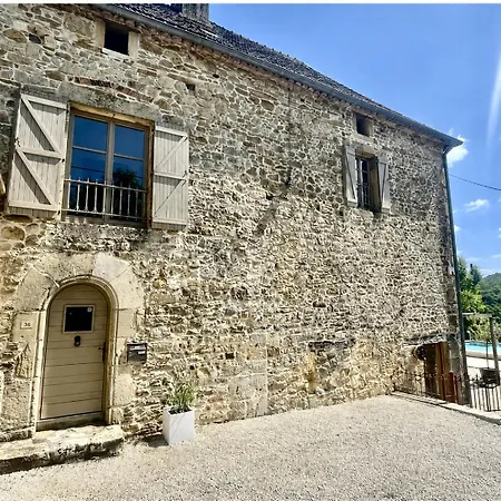 De Charme En Pierre Pour 12 Personnes En Dordogne, Piscine Privee